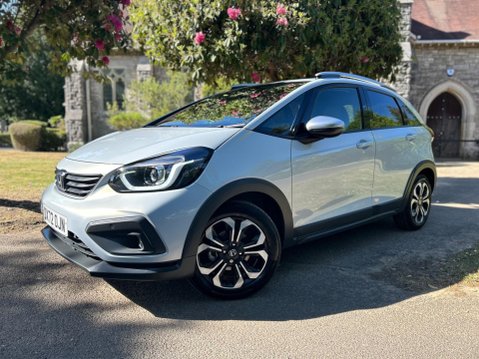 Honda Jazz I-MMD CROSSTAR EX 16