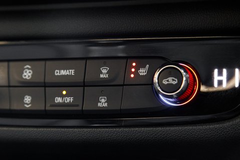 Vauxhall Insignia SRI VX-LINE NAV 36