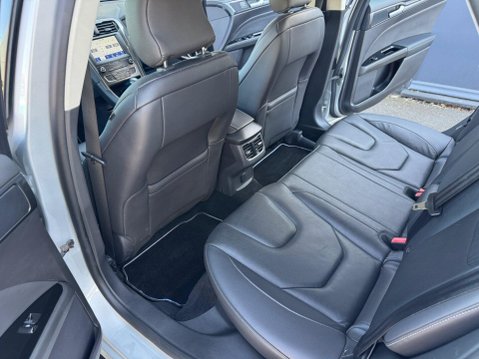 Ford Mondeo TITANIUM EDITION 37