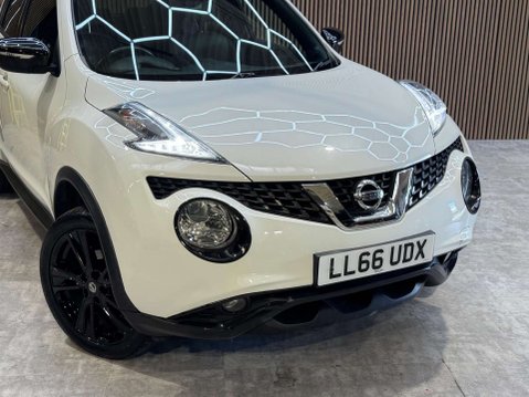 Nissan Juke 1.6 Juke N-Connecta CVT 5dr 14