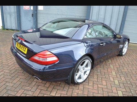 Mercedes-Benz SL Series 3.5 SL350 7G-Tronic 2dr 30