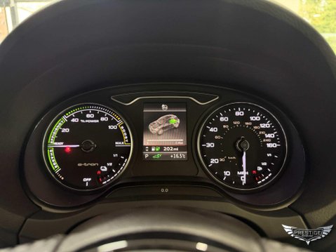 Audi A3 1.4 TFSI e-tron Sportback e-S Tronic Euro 6 5dr 8.8kWh 98