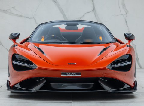 McLaren 765LT Spider 11