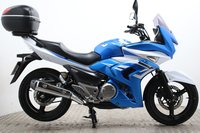 Suzuki Inazuma GW 250 FL5