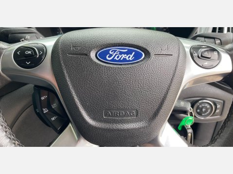 Ford Transit Connect 1.5 TDCi 240 Limited Panel Van 5dr Diesel Powershift L2 H1 (129 g/km, 118 b 33