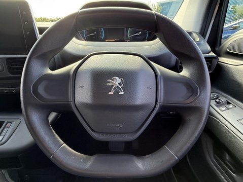 Peugeot e-Partner 750 50kWh Professional Premium Long Panel Van 6dr Electric Auto LWB (136 ps 30