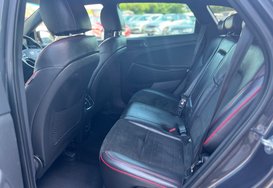 Hyundai TUCSON CRDI N LINE MHEV 31