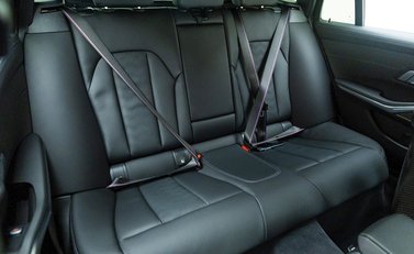 BMW M3 Competition xDrive Touring 12