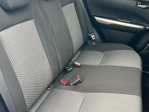 Suzuki Vitara SZ-T 39