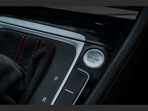 Volkswagen Golf 2.0 Golf GTi TCR Semi-Auto 5dr 23