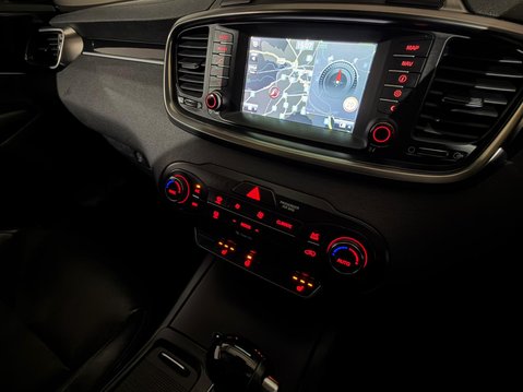 Kia Sorento CRDI KX-2 ISG 16