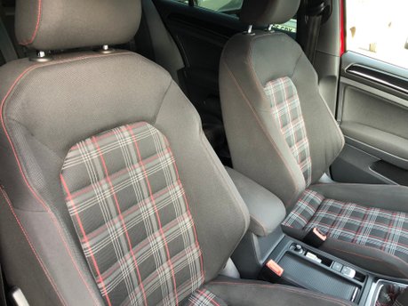 Volkswagen Golf 2.0 GTI LAUNCH Edition 5dr 78000m with 11 services rare 5dr 18