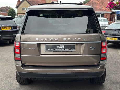 Land Rover Range Rover TDV6 VOGUE SE 18