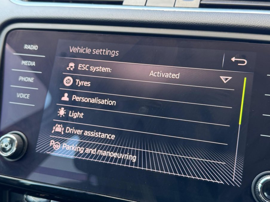 2018 Skoda Octavia — image 24