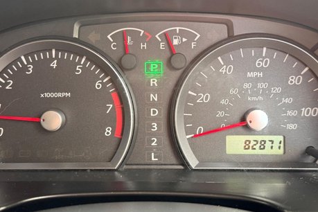 Suzuki Jimny SZ4 36