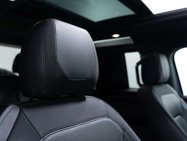 Land Rover Defender 3.0 Defender X-Dynamic SE D MHEV Auto 4WD 3dr 21