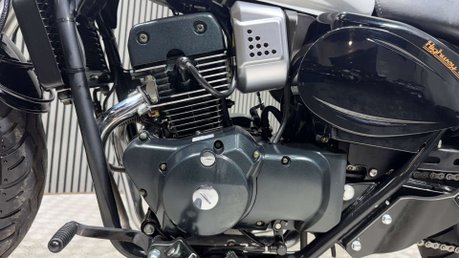 Ajs Highway Star 125 2020 ONLY 1K, 1 OWNER, MOT OCTOBER 2027 SERVICED CRUISER BIKE 125CC 41