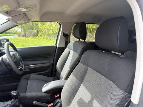 Citroen C4 Cactus 1.6 BlueHDi W Hatchback 5dr Diesel Manual Euro 6 (100 ps) 24