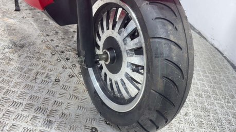 Sakura EV 3000 2024 48 MILES GOOD WORKING ELECTRIC SCOOTER 50CC BIKE PX TO CLEAR 9