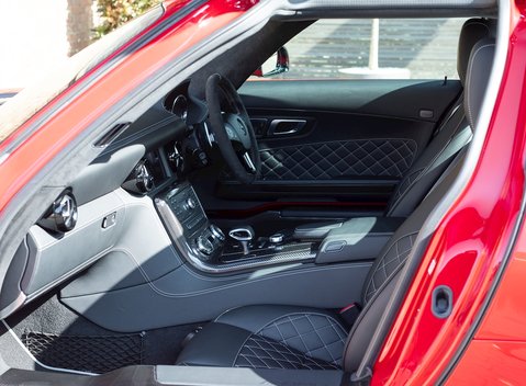 Mercedes-Benz SLS AMG GT Final Edition 15