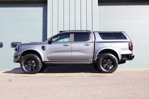 Ford Ranger 2025 WILDTRAK ECOBOOST MHEV HYBRID LIFTED WITH FULL SKR BODY KIT  5