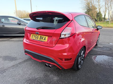 Ford Fiesta 1.6T ST-3 [NAV] 7