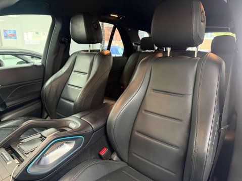Mercedes-Benz GLE 2.0 GLE300d AMG Line SUV 5dr Diesel G-Tronic 4MATIC Euro 6 (s/s) (245 ps) 39