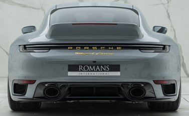 Porsche 911 SPORT CLASSIC (992) 8