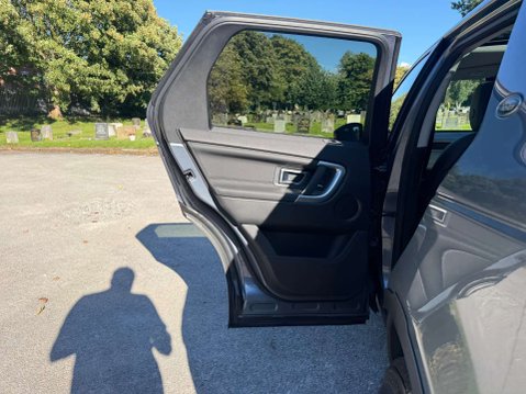 Land Rover Discovery Sport 2.0 Discovery Sport HSE TD4 4WD 5dr 14