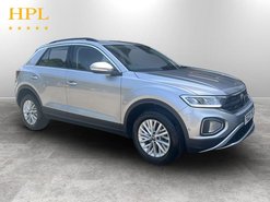Volkswagen T-Roc 1.0 TSI Life SUV 5dr Petrol Manual Euro 6 (s/s) (110 ps) 1 Owner - Sensors