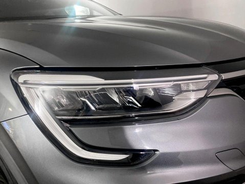 Renault Arkana 1.6 E-TECH r.s. line SUV 5dr Petrol Hybrid Auto 2WD Euro 6 (s/s) (145 bhp) 9