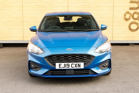 Ford Focus ST-LINE 5
