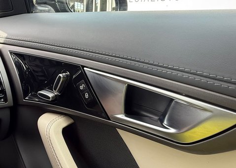 Jaguar F-Type 3.0 V6 S Convertible 2dr Petrol Auto Euro 5 (s/s) (380 ps) 33