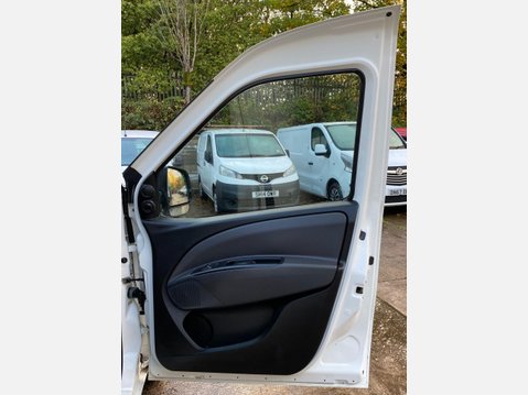 Fiat Doblo 1.6 JTD MultiJet 16v Maxi L2 H1 4dr 28