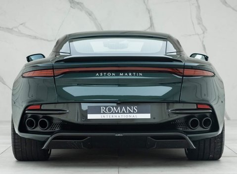 Aston Martin DBS Superleggera 5