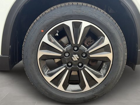 Suzuki Vitara 1.4 Boosterjet 48V Hybrid SZ5 5dr 13