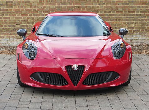 Alfa Romeo 4C Launch Edition 3