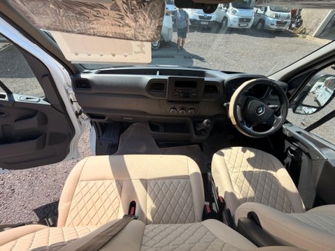 Renault Master 11