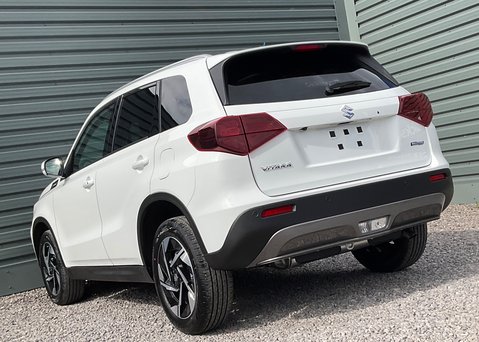 Suzuki Vitara Ultra Allgrip 10
