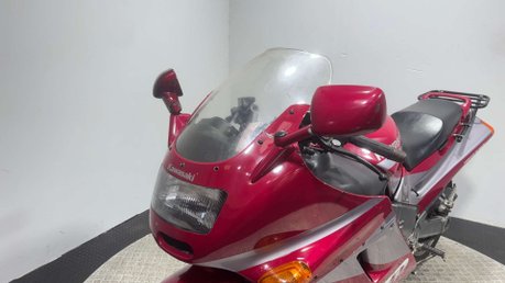 Kawasaki ZZR 1990 33K SPORTS TOURER CLASSIC 1100CC PROJECT BIKE SPARES OR REPAIR 29