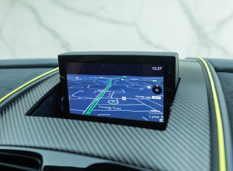 Aston Martin V8 Vantage AMR 19