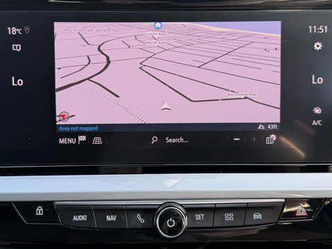 Vauxhall Grandland 1.2 Turbo SRi 5dr 23