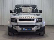Land Rover Defender 3.0 Defender SE D MHEV Auto 4WD 5dr 19