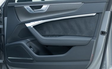 Audi RS6 AVANT VORSPRUNG 27