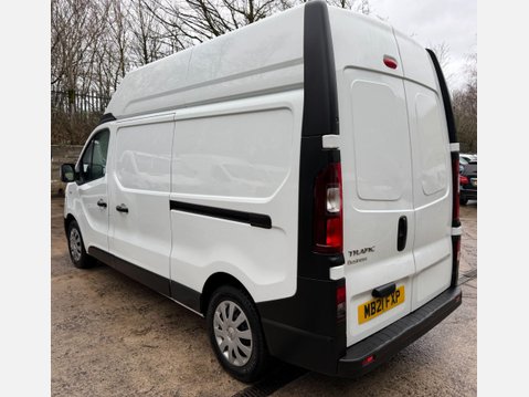 Renault Trafic 2.0 dCi ENERGY 30 Business Panel Van 5dr Diesel Manual LWB High Roof Euro 6 18