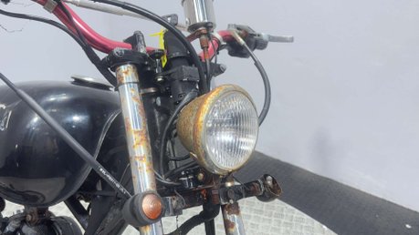 Yamaha YBR 125 2005 SCRAMBLER PROJECT BUILD 125CC LEARNER SPARES OR REPAIR 24