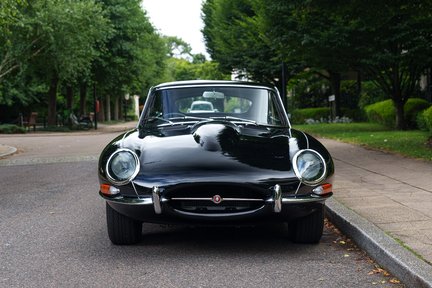 Jaguar E-Type 3.8 FHC 5