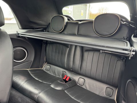 Mini Convertible COOPER S 30