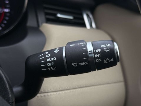 Land Rover Range Rover Evoque 2.2 SD4 Pure Tech Auto 4WD Euro 5 (s/s) 5dr 78