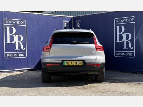 Volvo XC40 Recharge Twin 82kWh Core SUV 5dr Electric Auto AWD (408 ps) 6